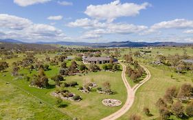 Snowy Mountains Retreat